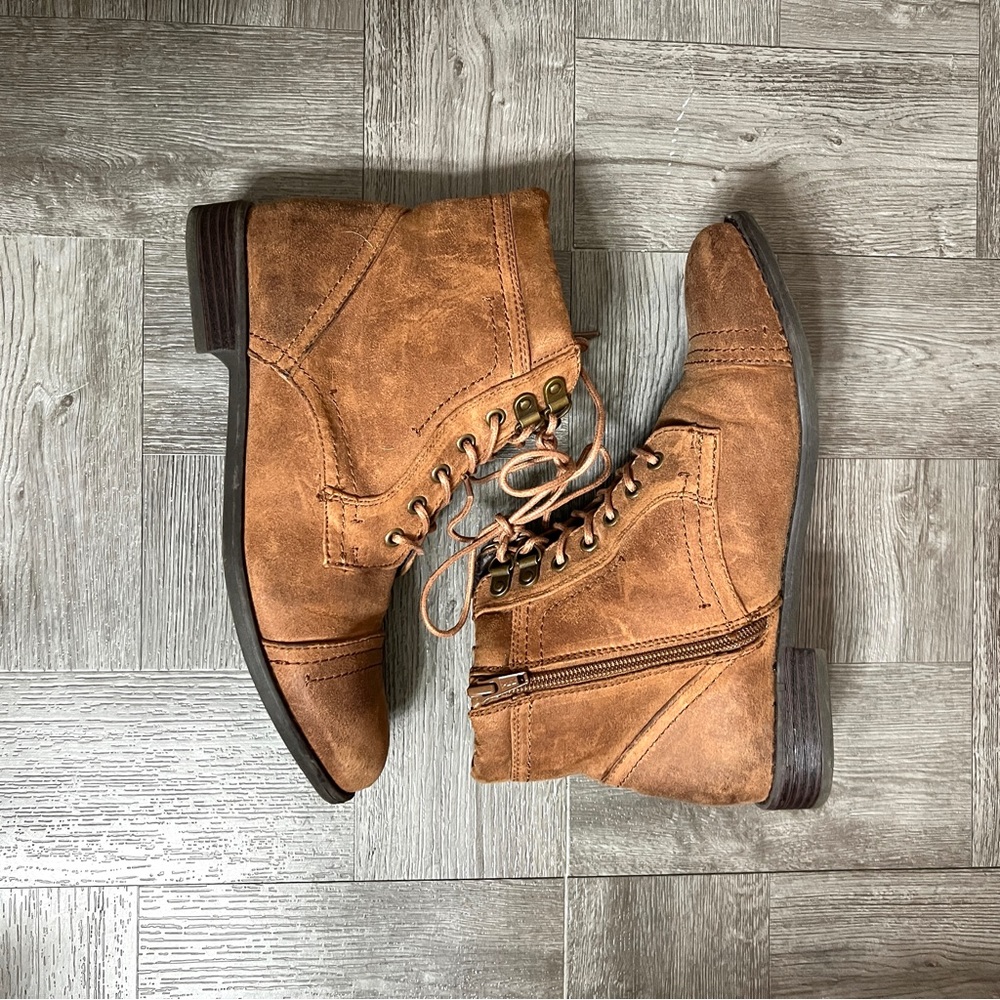 White Mountain Brown Combat Boots